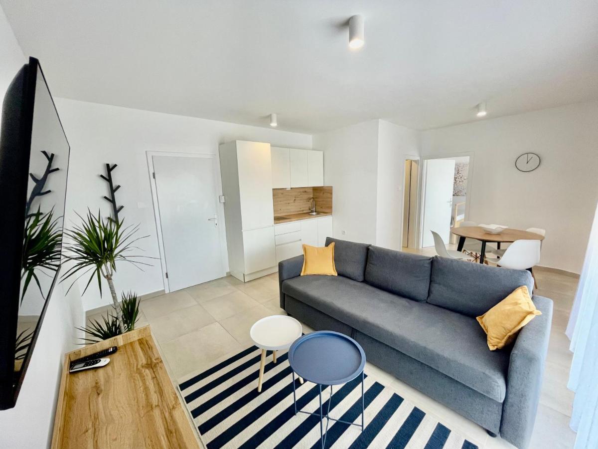 Apartments Maja Dramalj Luaran gambar