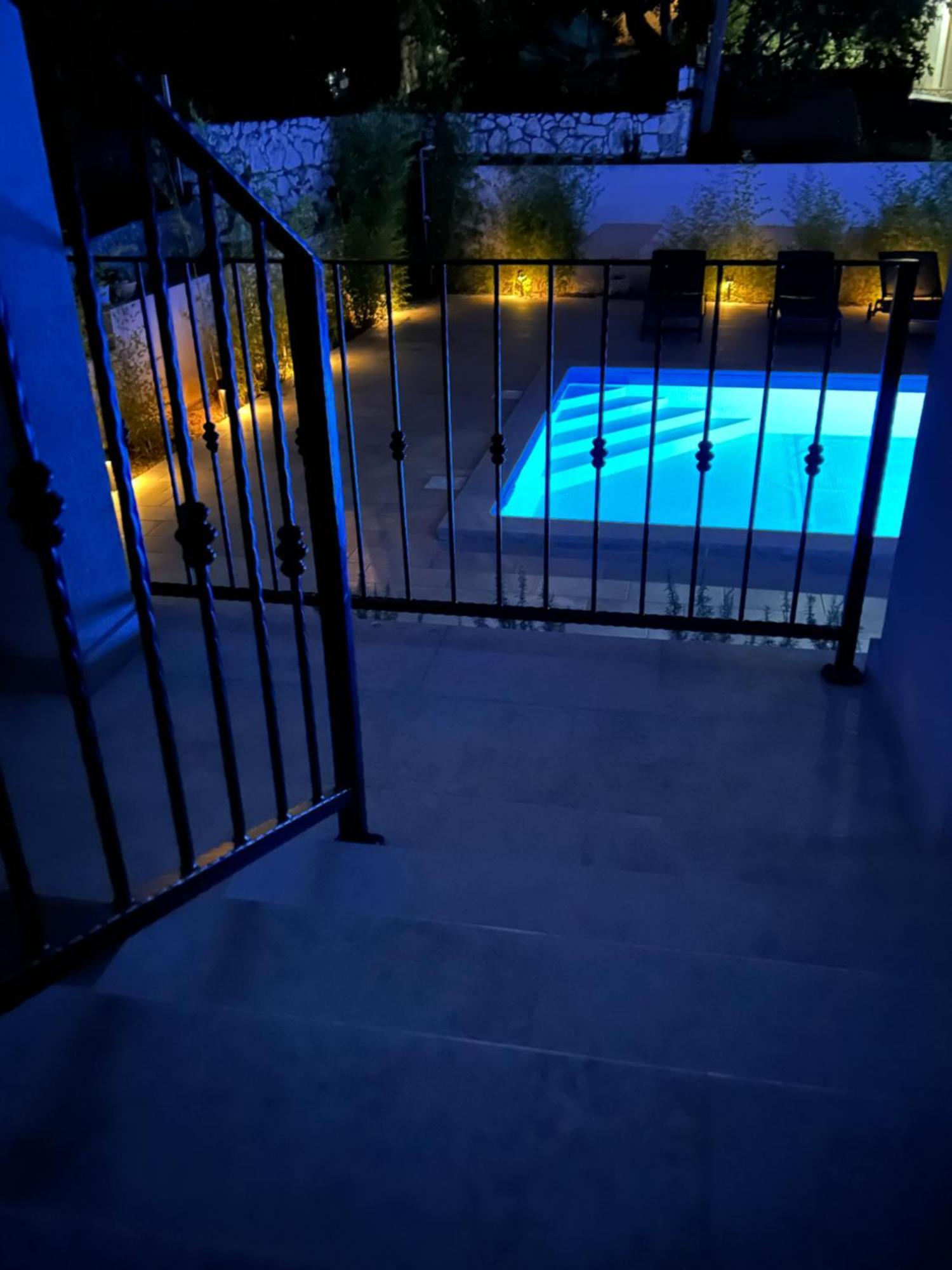 Apartments Maja Dramalj Luaran gambar